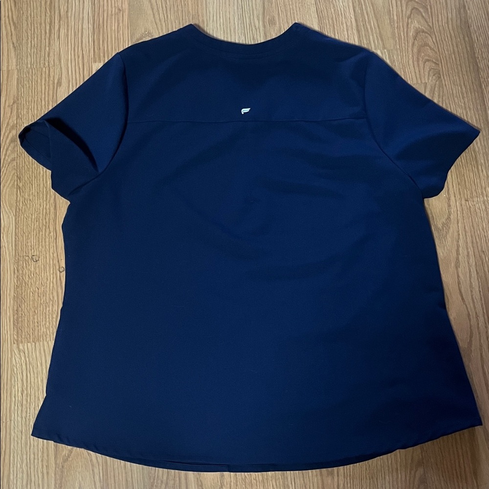 Fabletics Navy V-Neck Women's Scrub Top - Picture 2 of 3